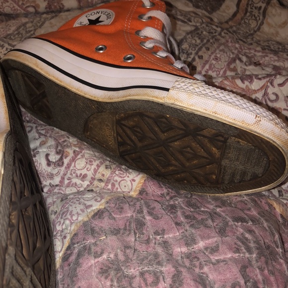 “Golden Poppy” Converse WMS sz 5 MNS sz 3 - Picture 15 of 15